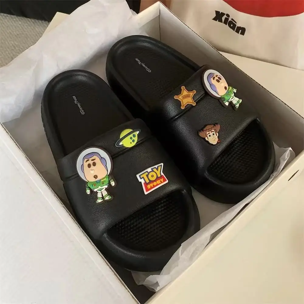 

2025 new summer real picture toy Buzz Lightyear Cartoon Home Outdoor Wear fashion white black women slippers man girls shoes