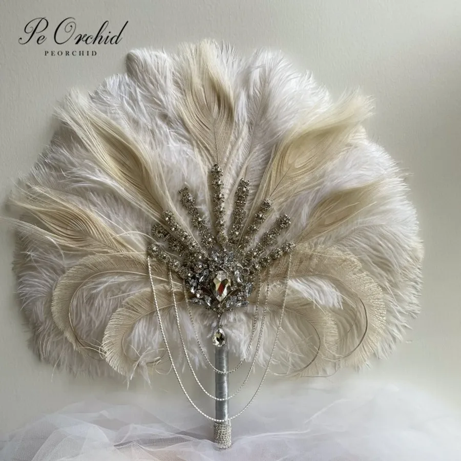 

PEORCHID Ostrich Wedding Feather Fan Crystal Gatsby 1902s Wedding Hand Fan Roaring Silver Peacock Bridal Bouquet Brooch Fan