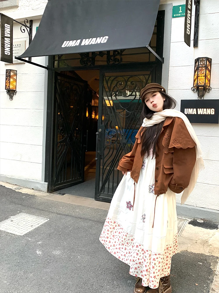 

Uke Xiao Vintage Loose Coat with Embroidery Turn-down Collar Button Hole Embroidery 2025 Autumn Ele Sle Women's Jaet