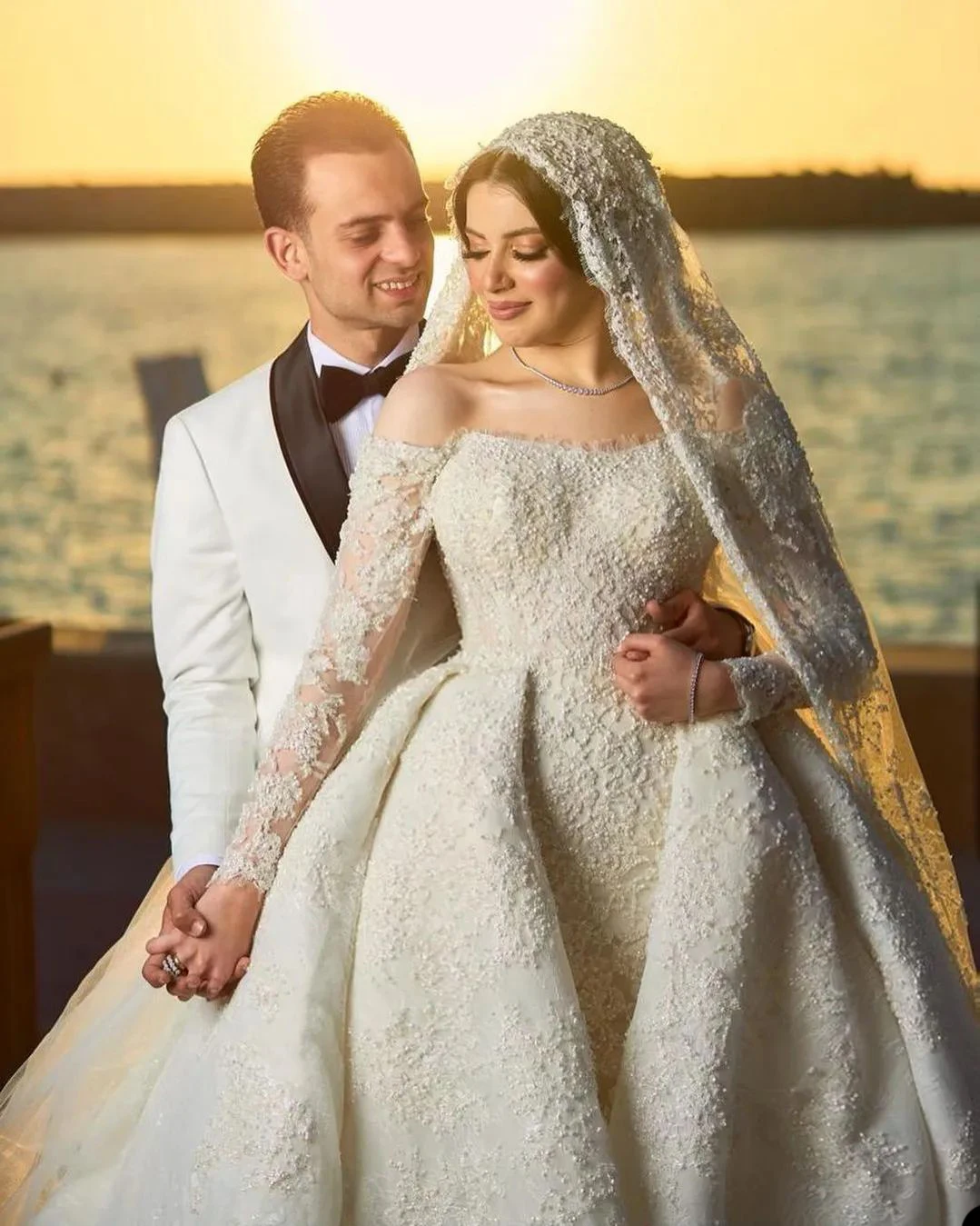 New Mermaid Wedding Dress Shine Beads Boat Neck Appliques Bridal Gowns Organza Detachable Train Robe De Vestido Customized