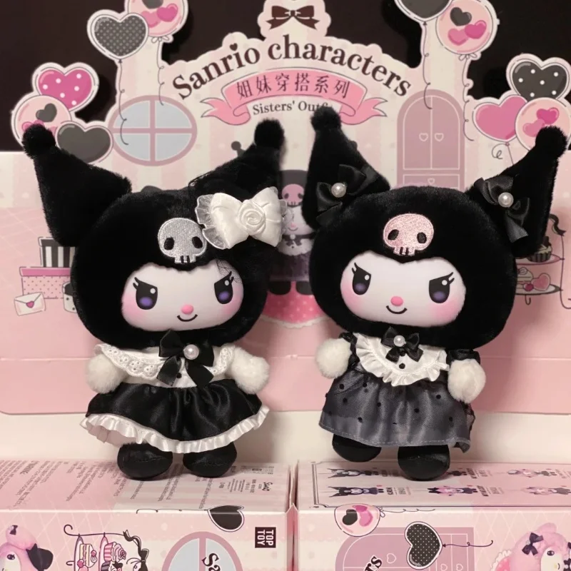 

New Genuine Kuromi My Melody Sister'S Outfit Vinyl Plush Blind Box Toy For Girls Trendy Bag Pendant Mystery Gift Collectible