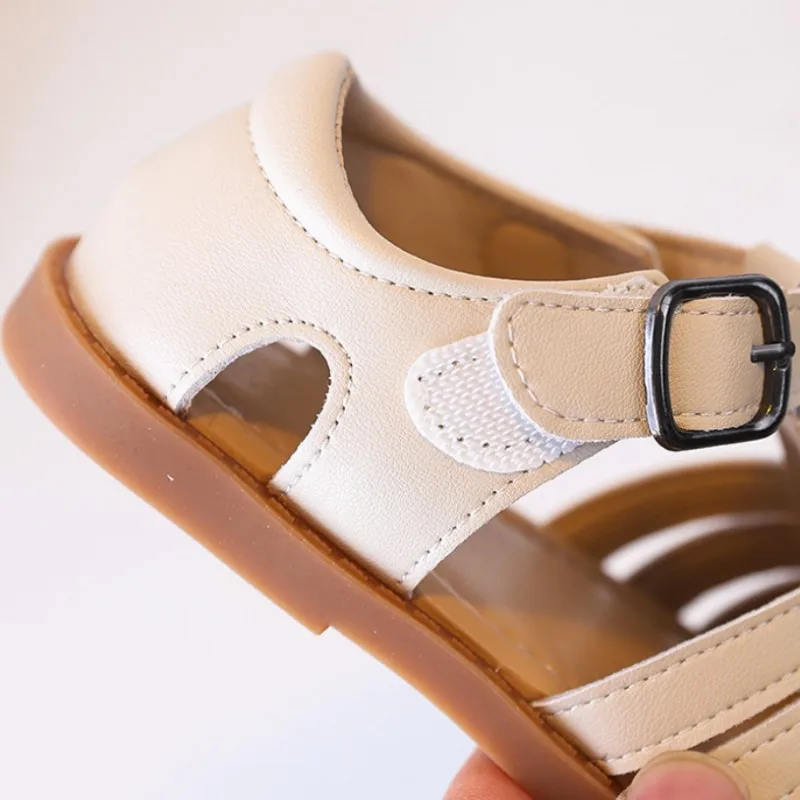 Silver Girls Leather Sandals Summer Breathable Genuine Leather Upper Comfortable Fashion Boys Beach Shoes Children's Footwear