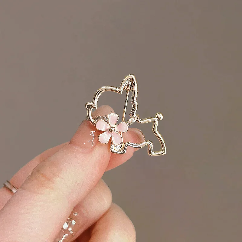 Gold Color Hollow Dog Brooch High-end Suit Brooch Pins Korean Style Corsage For Women Fashion Clothing Accessories Jewelry