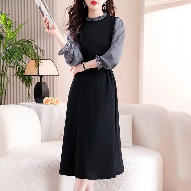 New Spring and Autumn Long Sleeved Dress for Women French Style Interior Gentle Temperament Medium Length Skirt