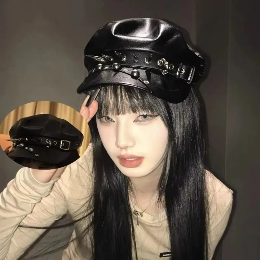 Harajuku PU Leather Rivet Punk Cap Dark Retro Beret Hat Gothic Spike Cap Sunscreen Hat Lolita Cool Painter Hat Headdress