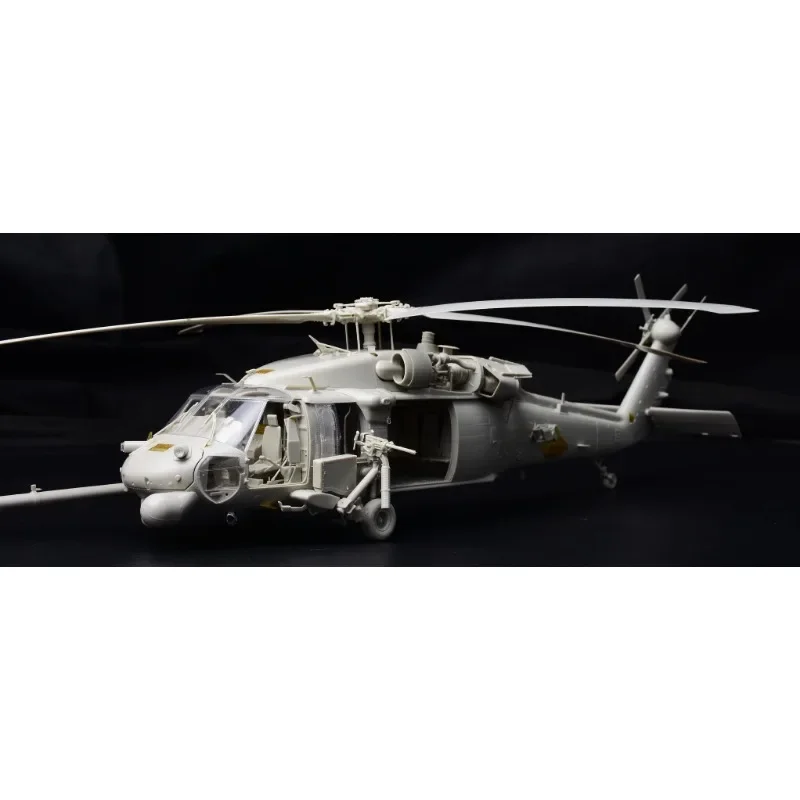 キティホーク KH50006 1/35 スケール HH-60G パヴェホーク ヘリコプター組立プラスチックモデルキット