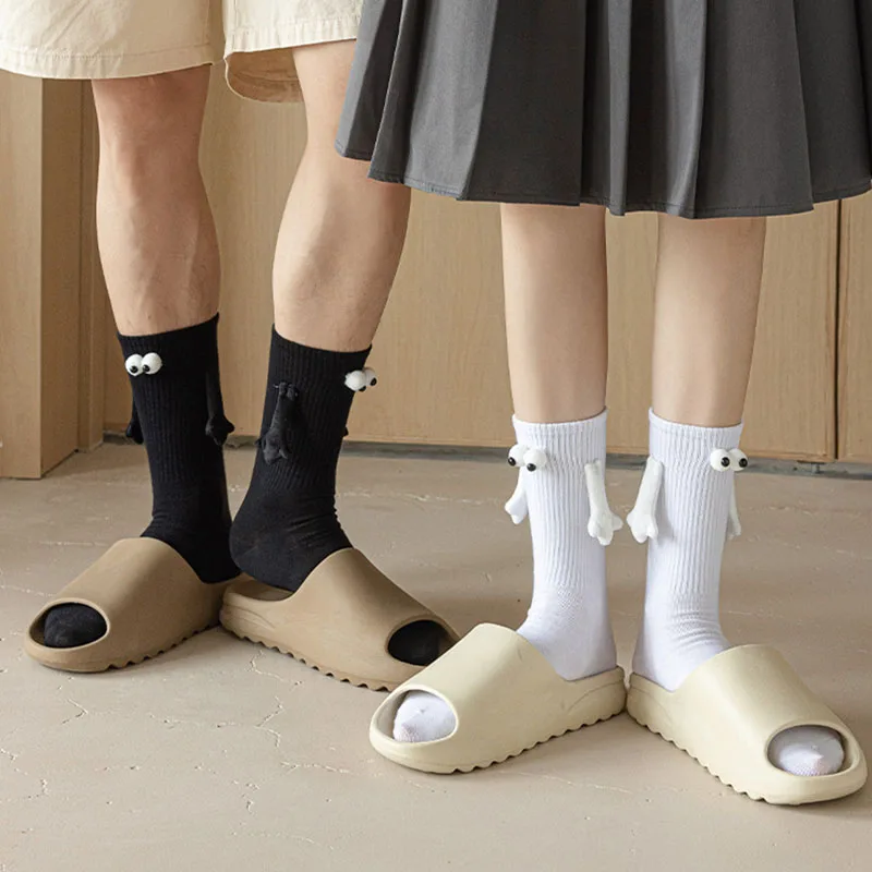 Epligg-Chaussettes mi-tube 3D main dans la main pour couple, en coton, avec aimant, créatif, aspiration magnétique