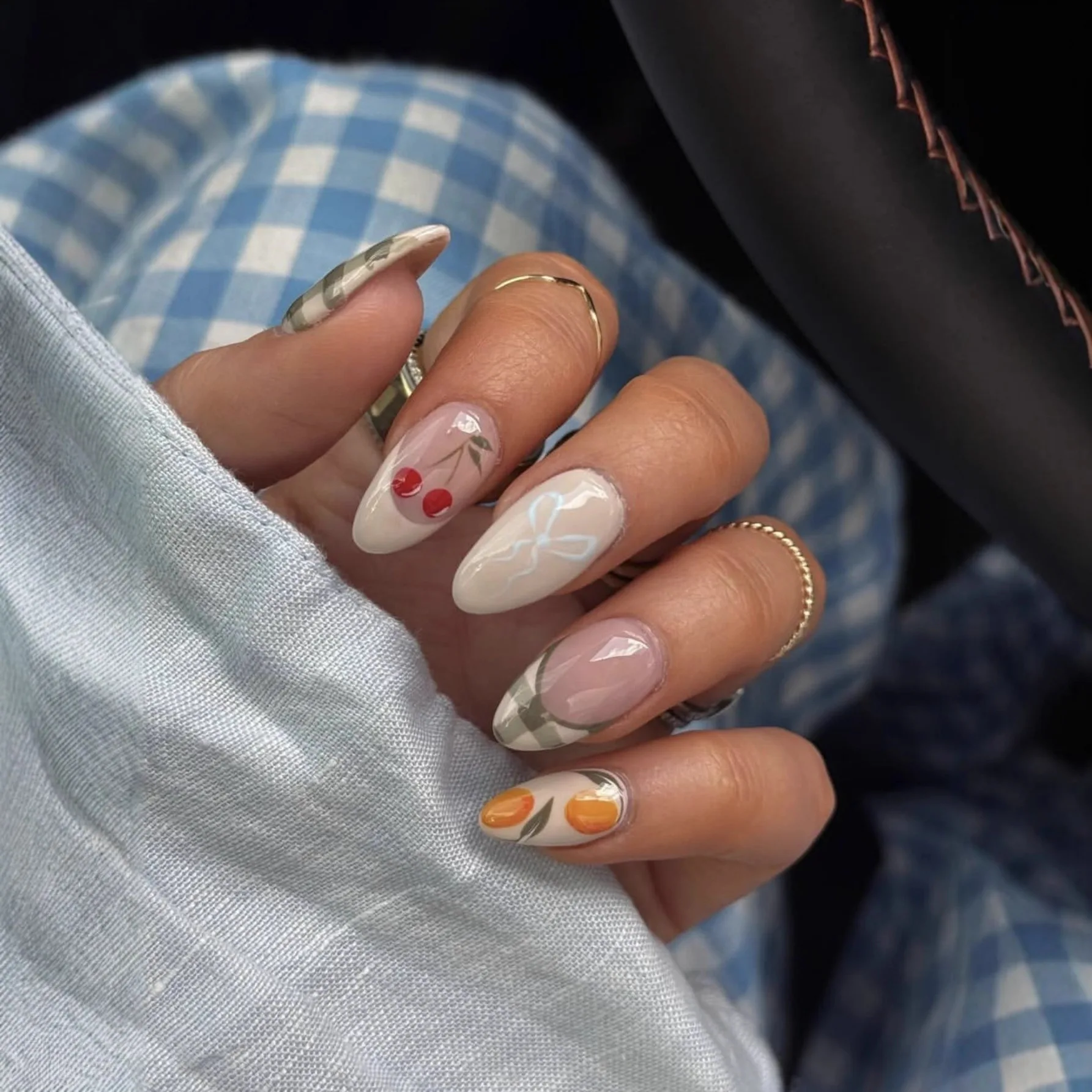 24Pcs Short French Almond Press on Fake Nails Green Check Design False Nails Lemon Cherry Pattern Reusable Full Cover Nails Tips