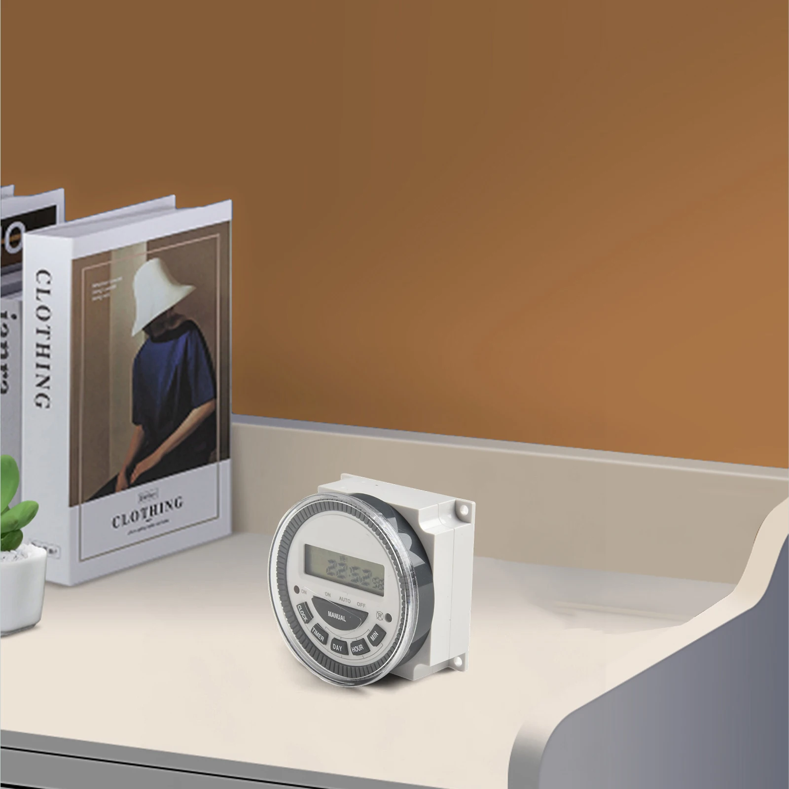 

Цифровой таймер-выключатель освещения с ЖК-дисплеем, недельное программирование, 16 программ включения/выключения, мощность 16А, энергосбережение