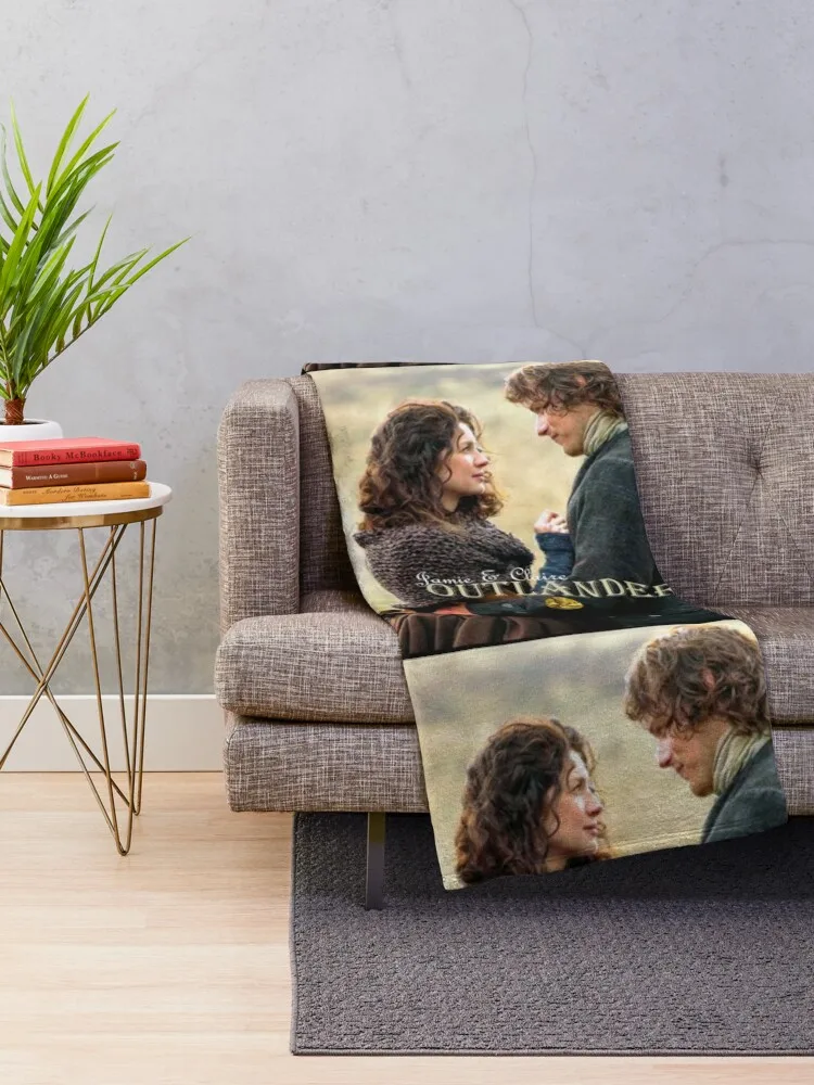 Outlander - Jamie & Claire Fraser - Diana Gabaldon 6 Throw Blanket Loose Bed linens Nap Blankets