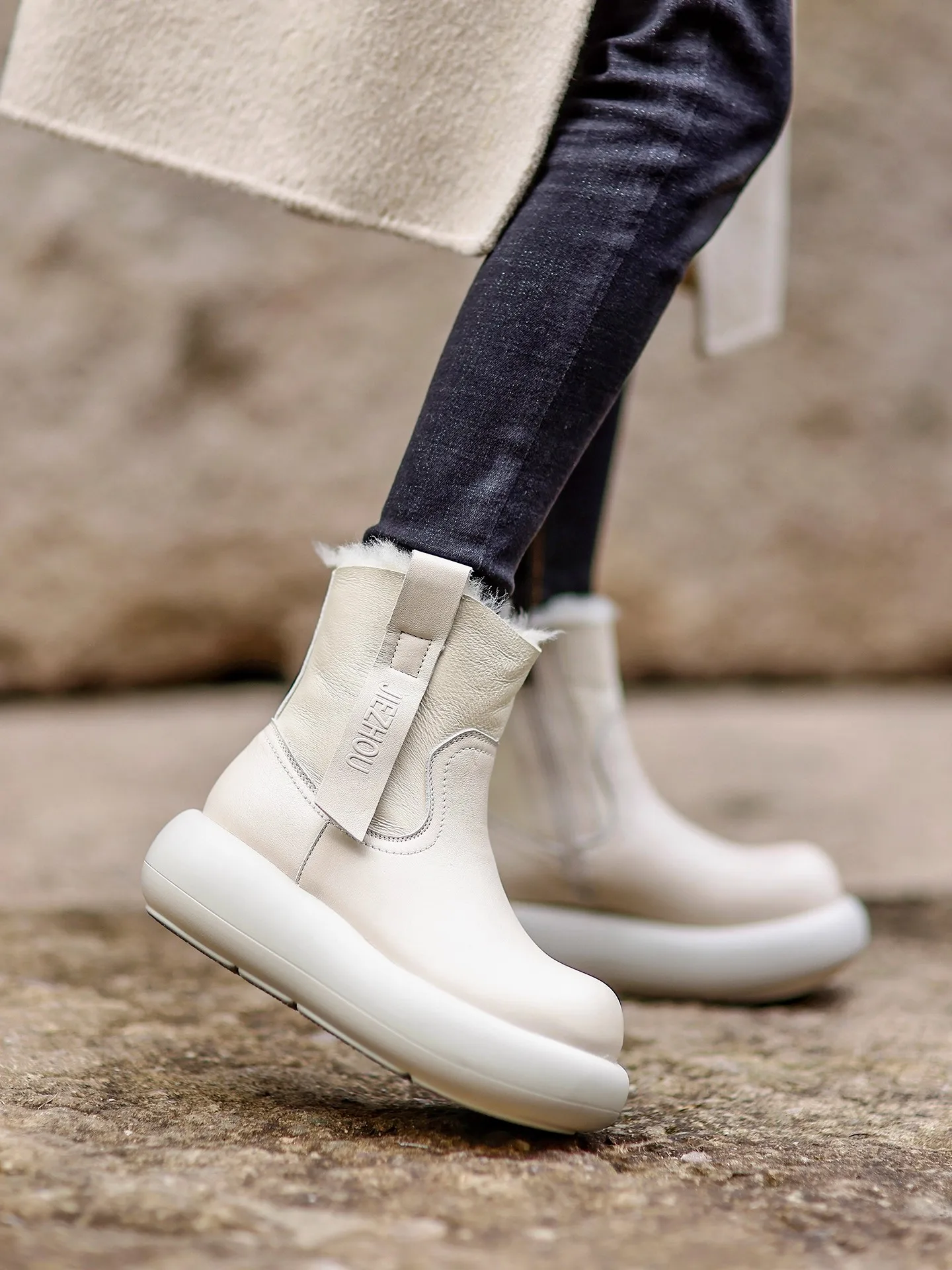 

GKTINOO 2025 женские зимние ботинки на массивной платформе из овчины из натуральной коровьей кожи, теплые зимние ботильоны на танкетке и каблуке