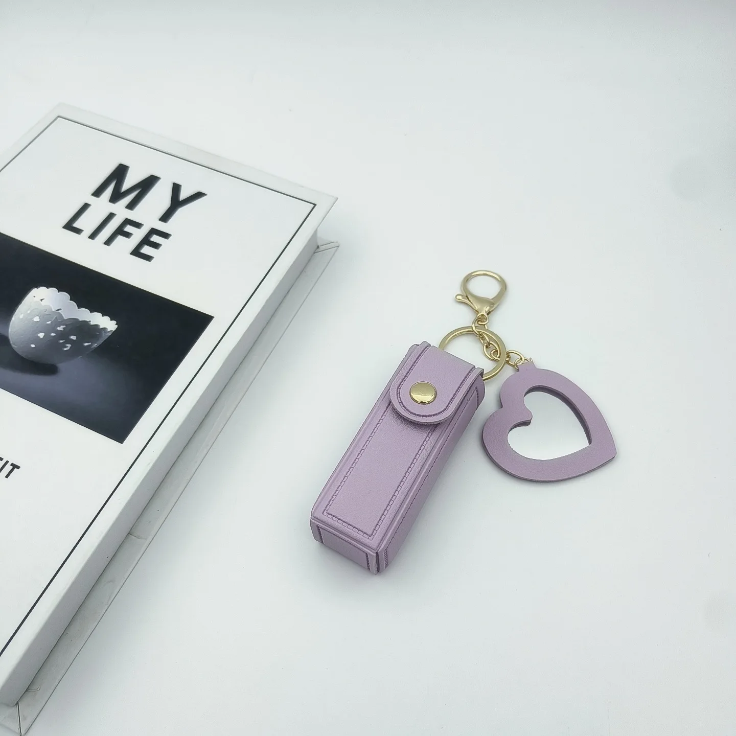 Fashion Leather Keychain with Mirror, Trendy Mini Pouch