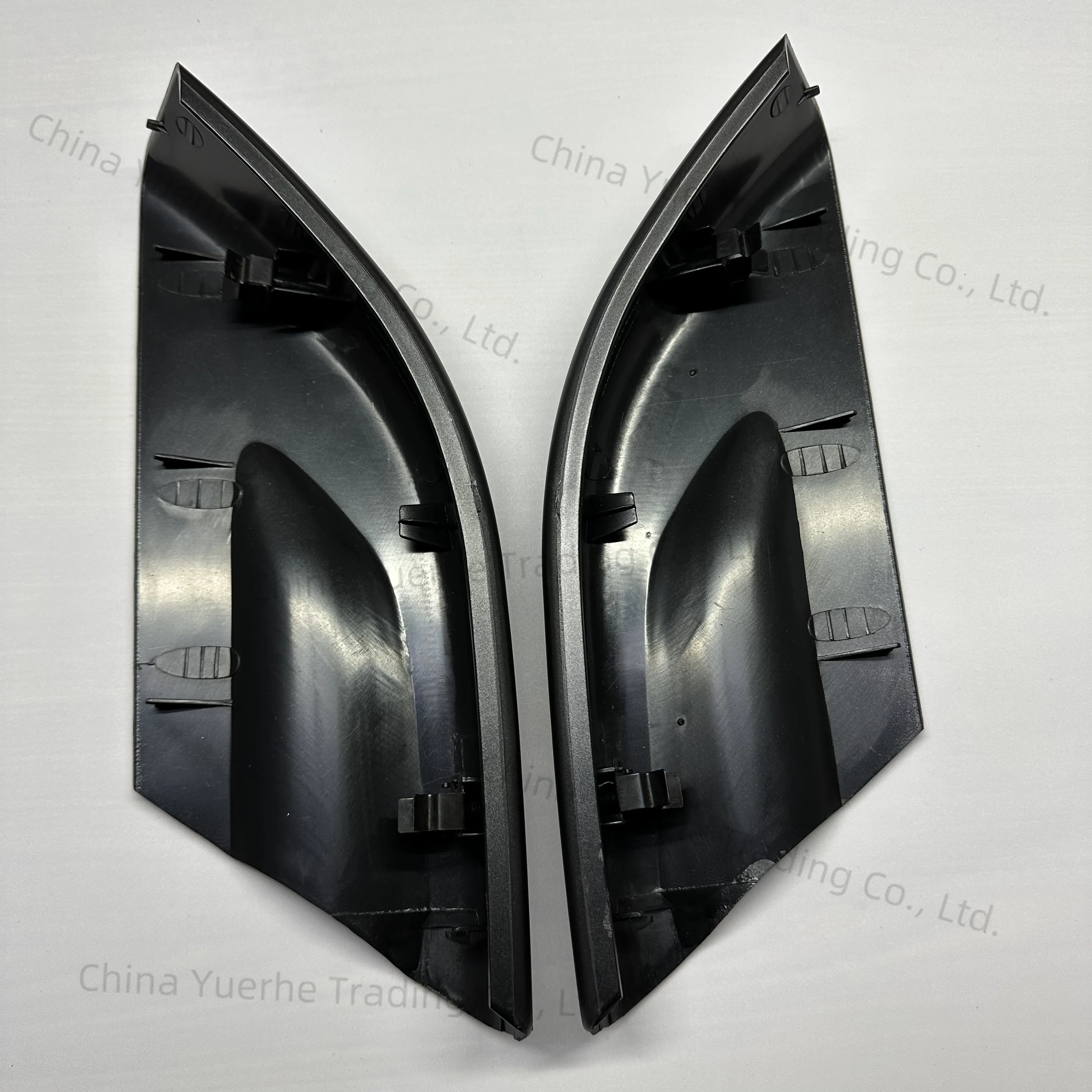 

2 шт. рельсы на крышу, торцевая крышка для Hyundai Tucson 2004-2008 872972E000ZI 872982E000ZI
