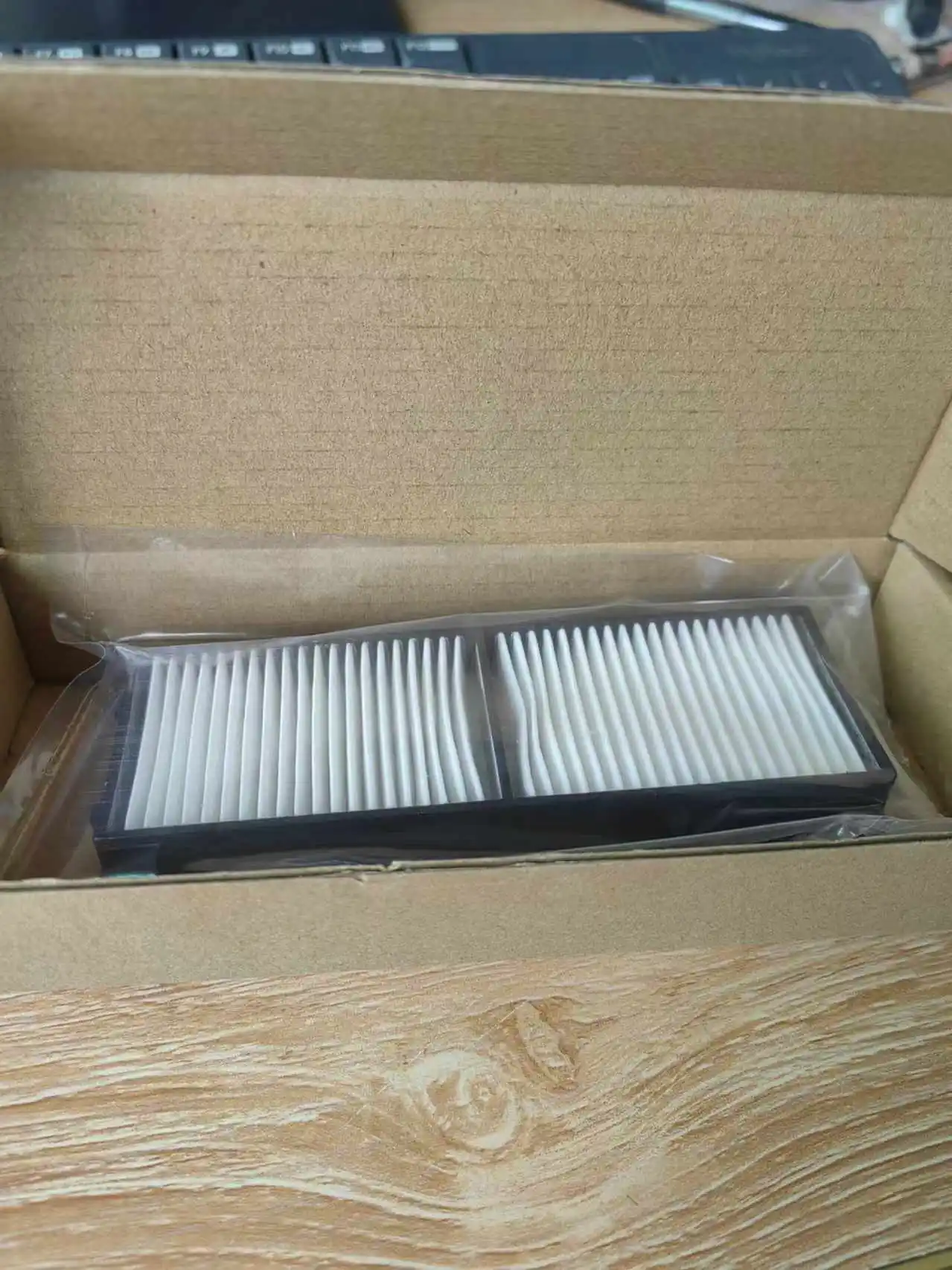 ตัวกรองโปรเจคเตอร์ ELPAF38พอดีกับโปรเจคเตอร์/ตัวกรองอากาศโปรเจคเตอร์ ELPAF38จำนวนมาก