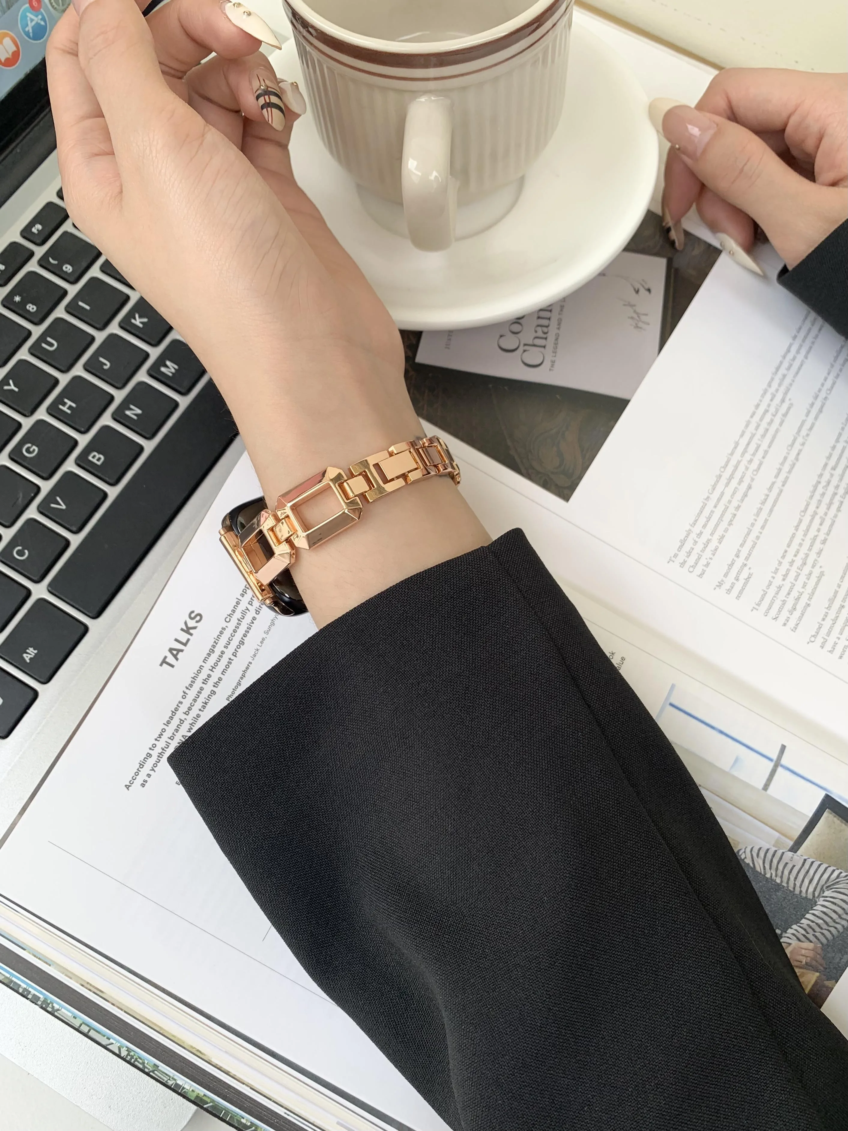 Bracelet For Apple Watch Series 9 8 7 41mm 45mm ultra 49mm Metal Stainless Steel Band For iWatch 9 8 7 6 5 se 40mm 44mm 42/38mm