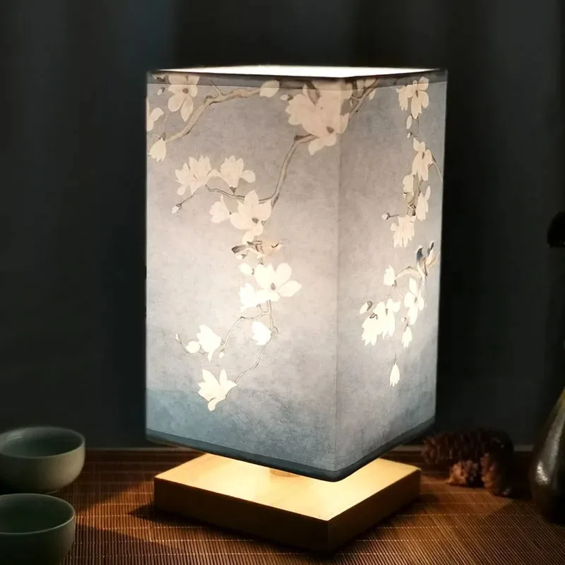 Lámpara de mesa clásica de China, decoración para dormitorio, mesita de noche, pantalla de tela, accesorios de iluminación, iluminación de estudio, lámpara de escritorio