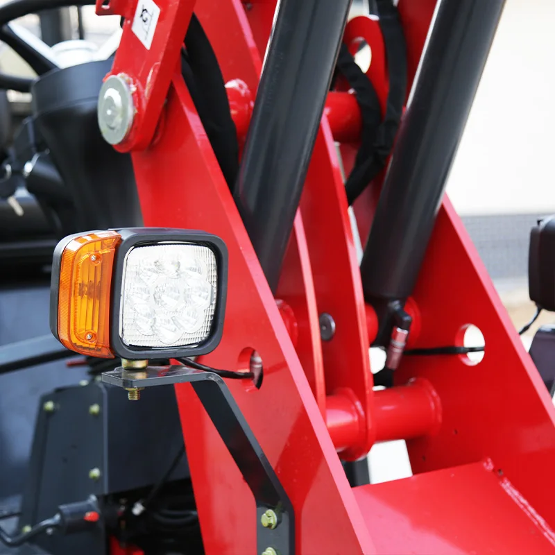 Kompaktowy ładowarka Landward, mini ładowarka, silnik Kubota Diesel zgodny z normą EPA Euro 5, ładowarka rolnicza 2 tony, ładowarka kołowa z akcesoriami, niestandardowa mini ładowarka.