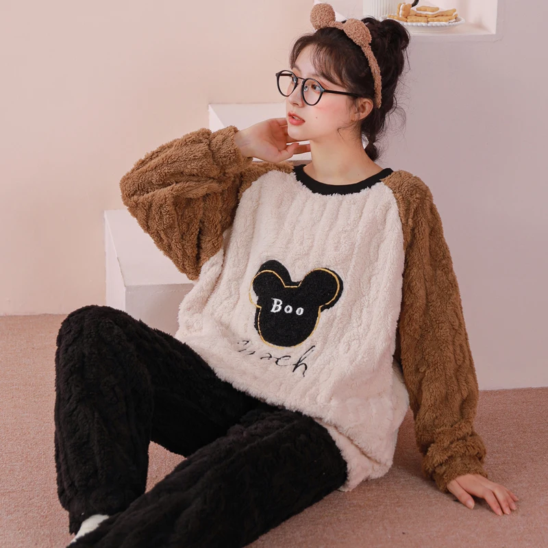 Cartoon Cute Flannel Pajamas Set Winter Warm Women's Pijamas Suit Korean Pijamas Set Coral Fleece Female Home Clothing Drop Ship