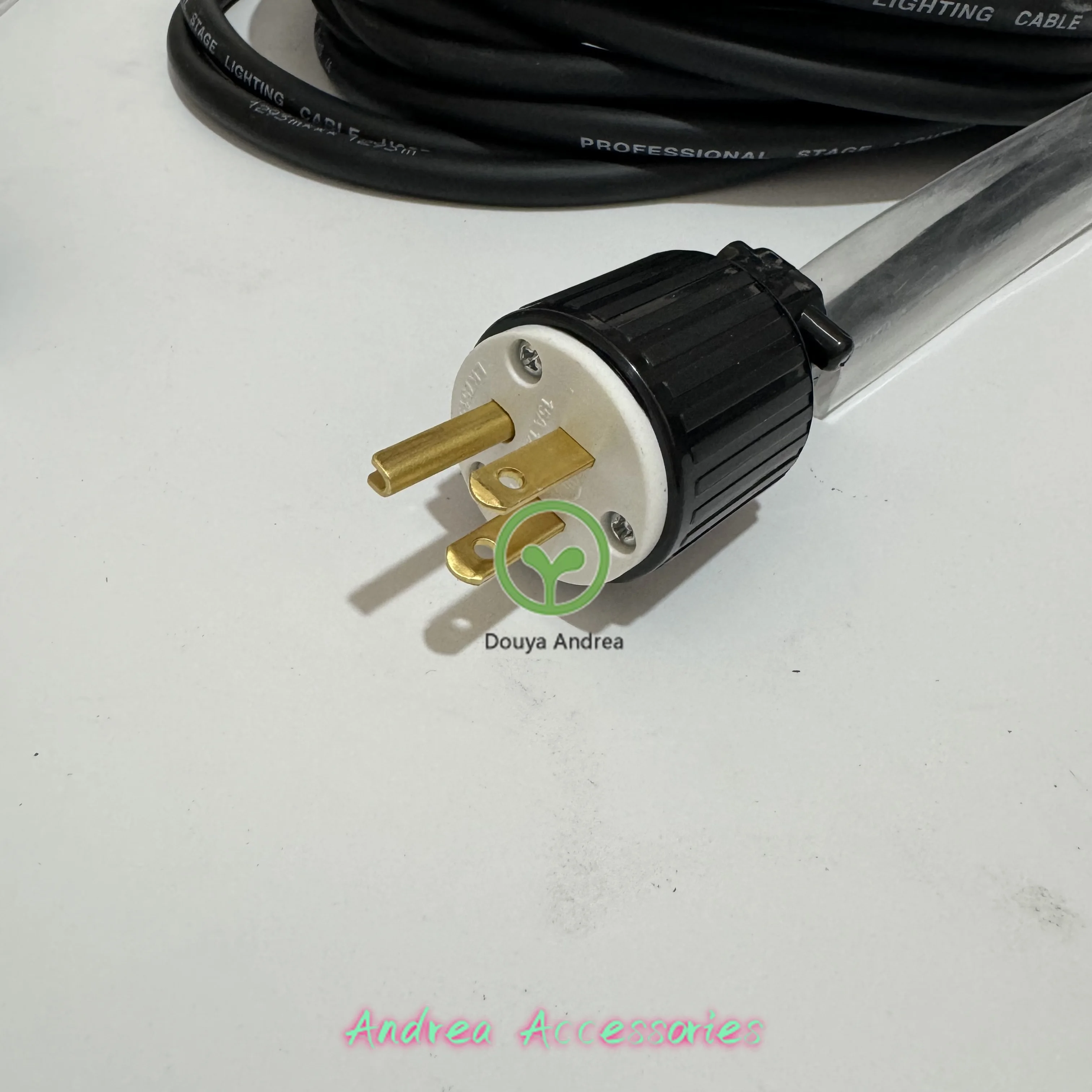 

Andrea 3G2.5mm Edison 15A Male to Edison 20A Female 125V Professional Stage Lighting Cable