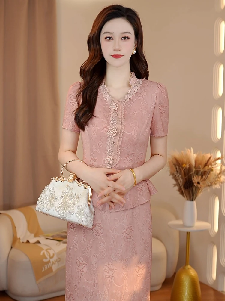 Elegant V-Neck Lace Dress New Chinese Style Wedding Dress Summer High Waist Floral Decorations Short Sleeve Mid-Length Gown