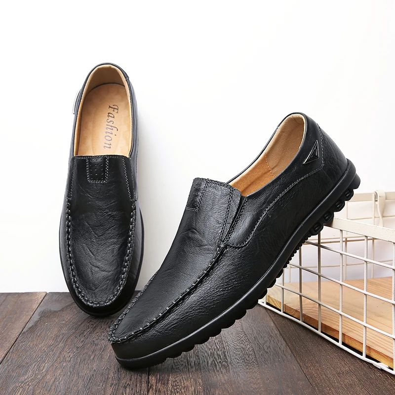 Genuine Leather Brown Designer Loafers Men Moccasins Casual Shoes Luxury Brand Men Slip On Black Driving Shoes Mocasines Hombre