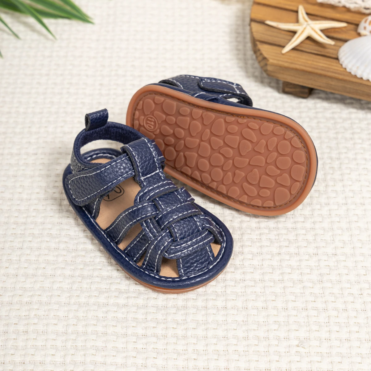 صنادل شاطئ صيفية كلاسيكية للجنسين، صنادل مضفرة عند أصابع القدم قابلة للتنفس ومضادة للانزلاق ومقاومة للاهتراء، أحذية للأطفال الصغار