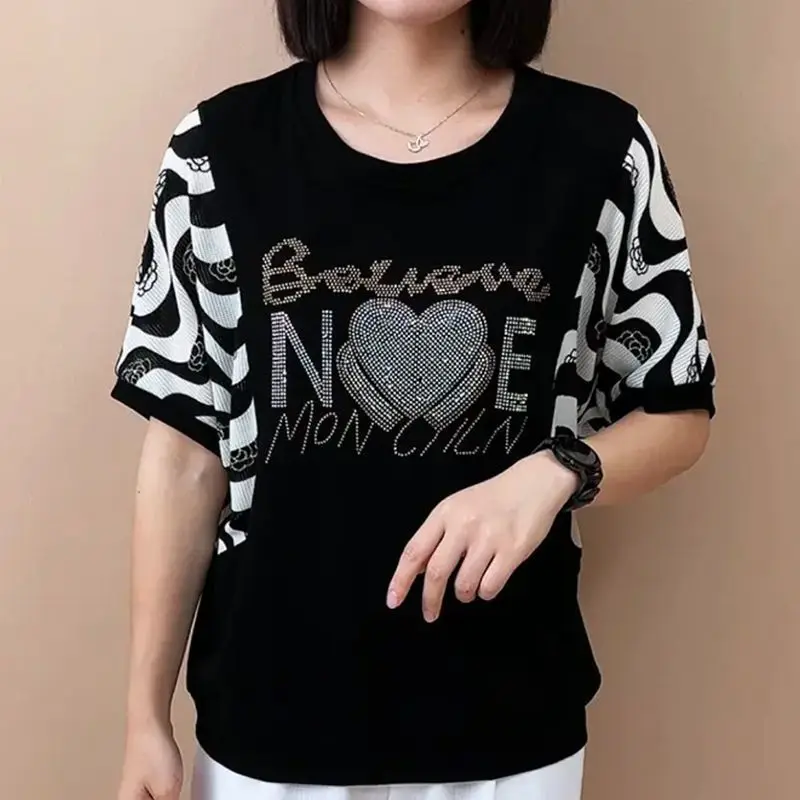 Fashion O-Neck Striped Spliced Diamonds T-Shirts Women's Clothing 2025 Summer New Loose Commuter Tops Batwing Sleeve Tee Shirt
