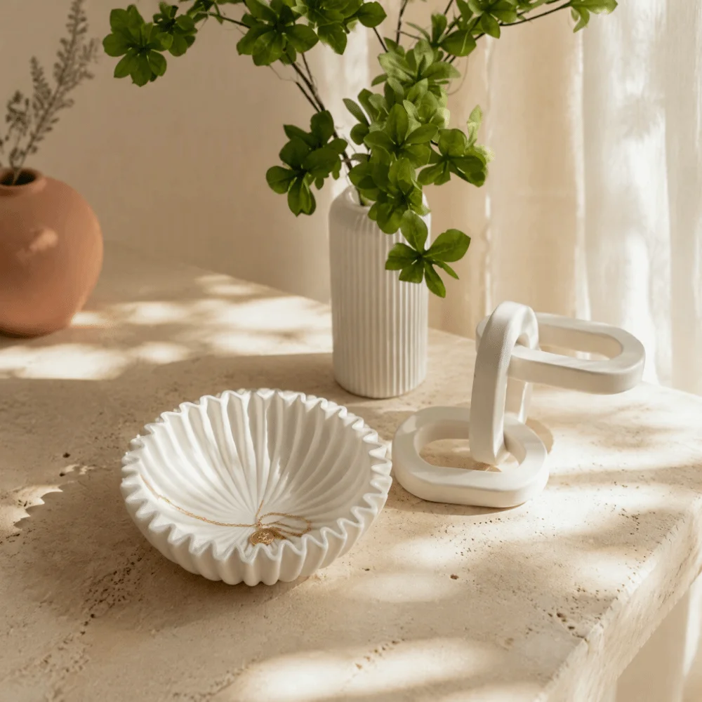Modern White Decorative Bowl Resin Ruffle Design Ruffle Bowl 5.91x1.97in Fluted Design Scalloped Bowl Kitchen Decor