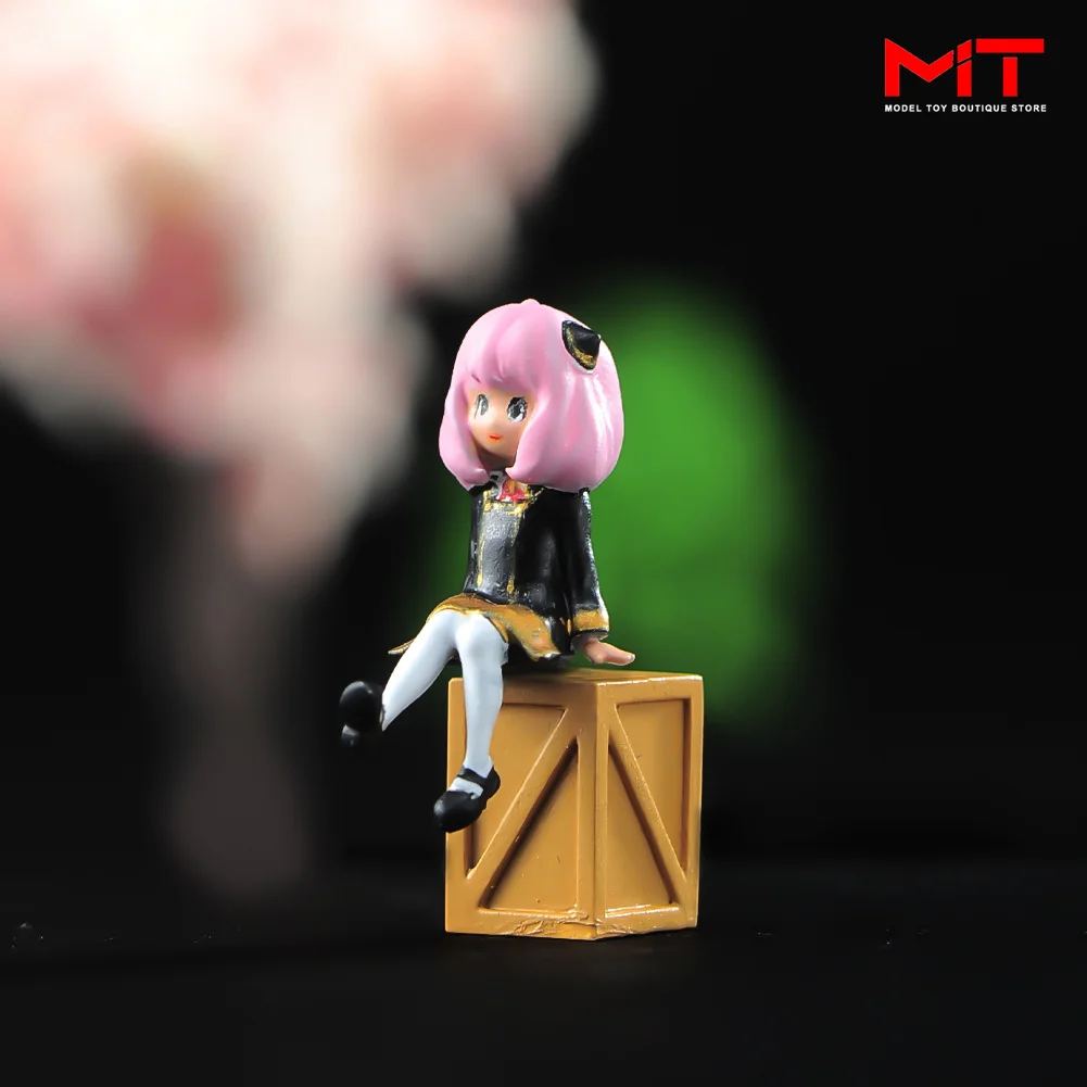 Miniature Handmade 1/64 1/43 1/24 1/18 Cute girl Anya Unpainted Painted Figure Model Doll Mini Scenes DIY Creative Photography