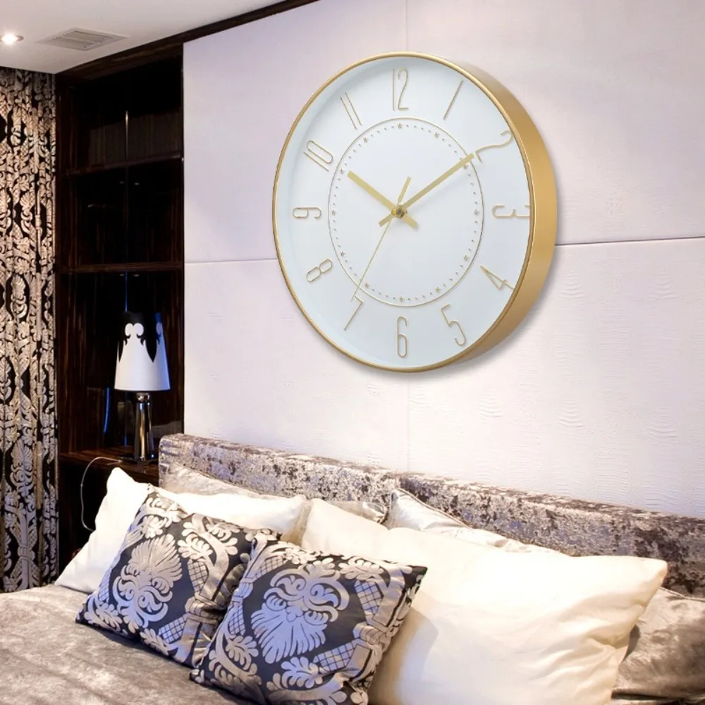 

Unique Plastic Hanging Clock Decorative Stylish Wall Clock Round Silent Scale Clock Living Room