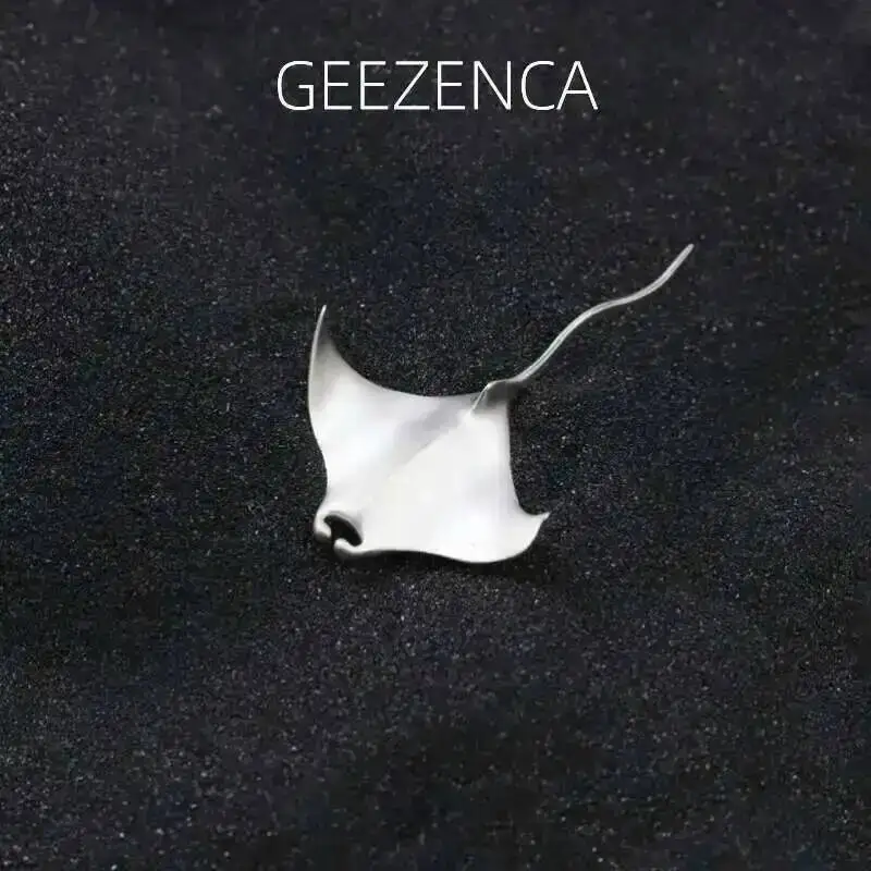GEEZENCA 925 Sterling Silver 3D Devilray Fish Brooches For Women Cute Chic Unique Clothing Accessories Pins 2024 New Party Gift