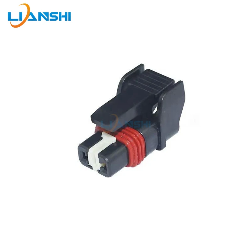The MG653494-5 is suitable for the 2-pin plug wiring harness connector of the front collision sensor of Hyundai Kia