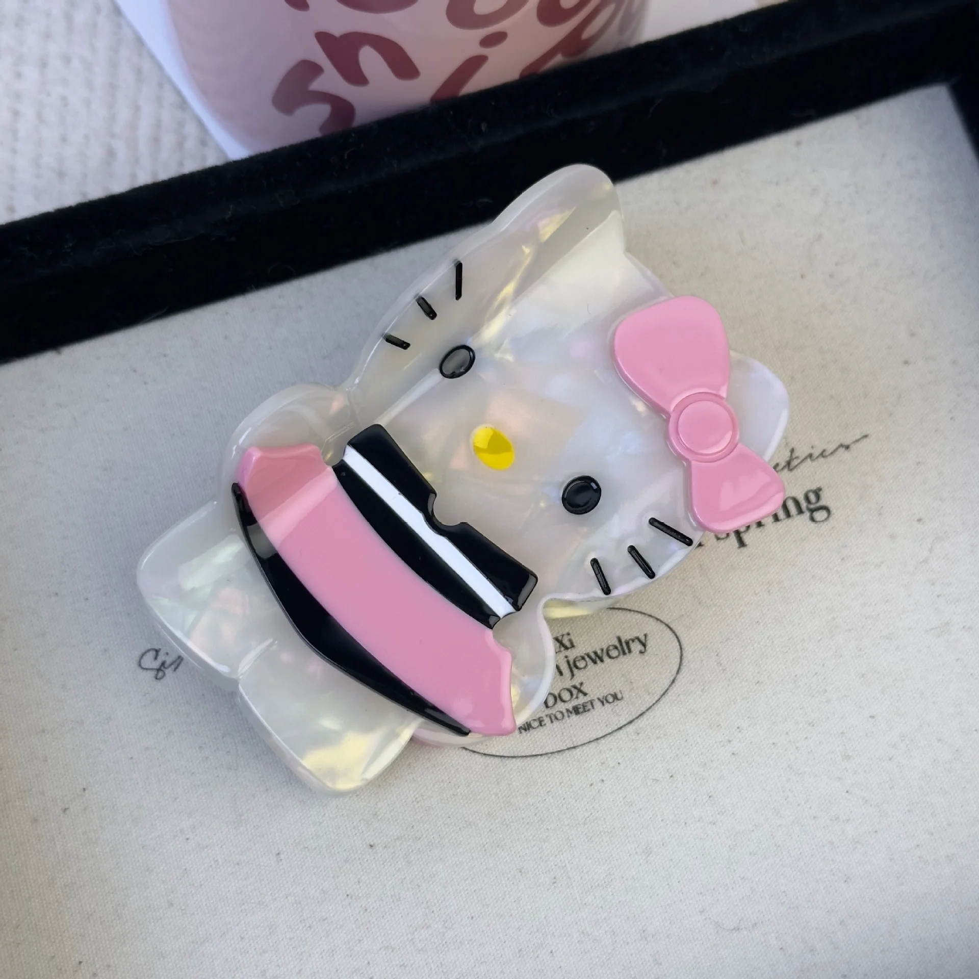 Kawaii Sanrio Y2K Anime Black Leather Hello Kitty Hair Clip Cartoon Cute Girl Big Clip Hair Bun Hairpin Hair Accessories Gift