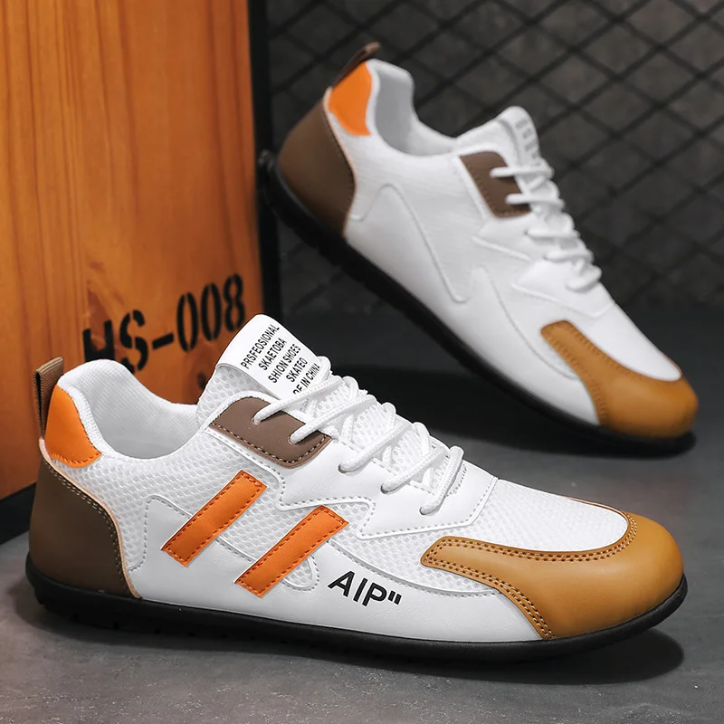 Spring Round-toed Soft-soled Shoes Men's Driving Shoes with Mesh Comfortable Low-top Shoes Lightweight and Comfortable Sneakers