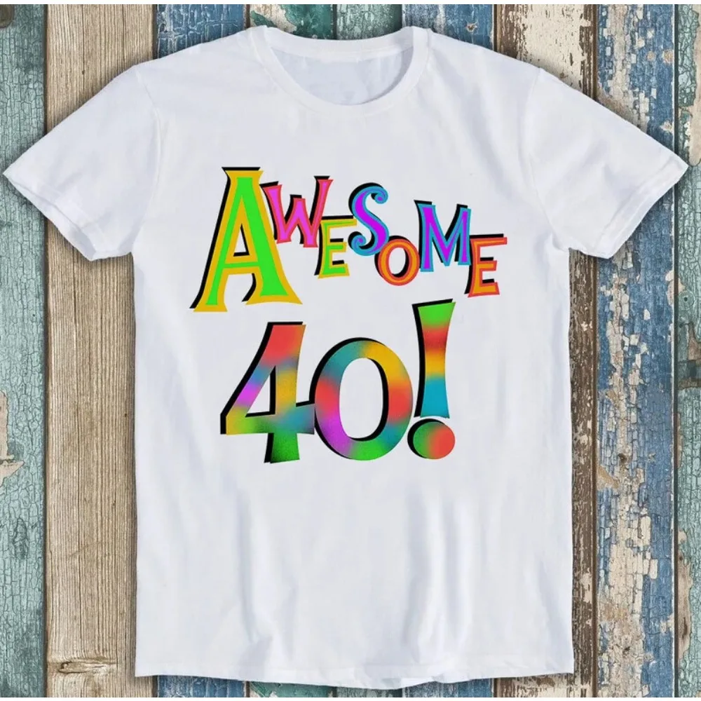 40歳の誕生日 素晴らしい40歳 面白い女性用Tシャツ Oネック 半袖 フィットスウェットシャツ 日常着用 美的服 ストリートファッション