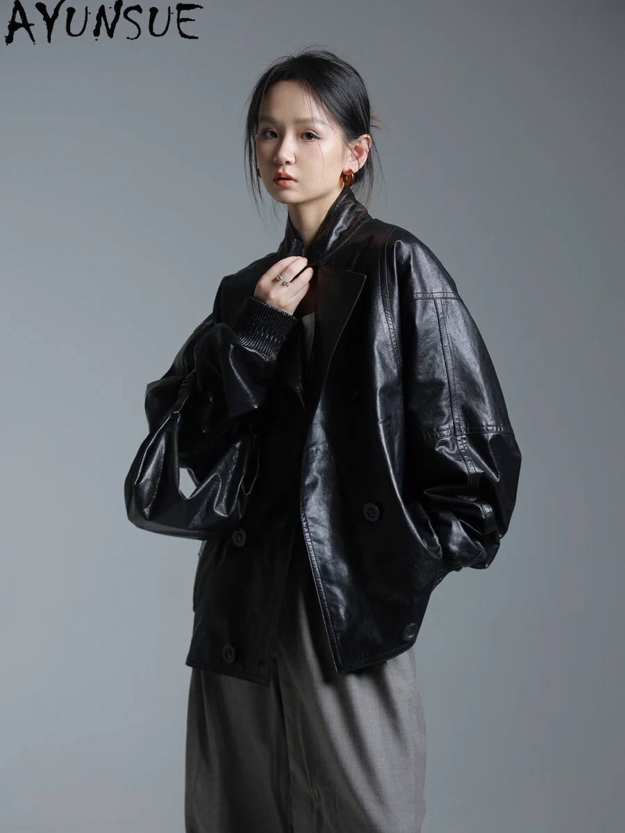AYUNSUE سترة جلدية حقيقية للنساء 2025 معطف من جلد الغنم الضأن فضفاض مناسب للربيع والخريف ملابس نسائية شمع زيتي Jaqueta De Couro