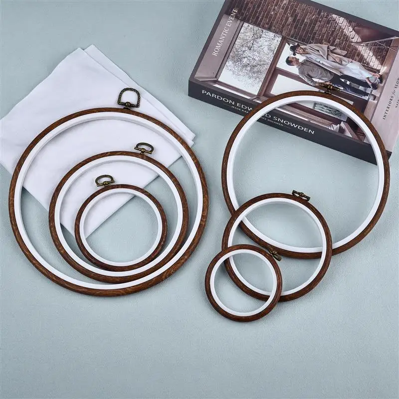 Round/Oval Wooden Color Embroidery Hoops Frame Set Plastic Embroidery Hoop Rings for DIY Cross Stitch Needle Craft Sewing Tool