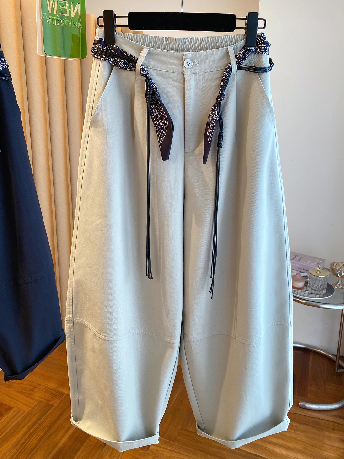 กางเกงผู้หญิงสไตล์ฮิปฮอป ลายตารางจีบพลีท แนววินเทจ มินิมอล ชิค สำหรับฤดูใบไม้ร่วง เหมาะกับสาวๆ นักศึกษา ดูมืออาชีพ มีสไตล์ ซ้อนชั้น ลายตารางพับ ดูเซ็กซี่