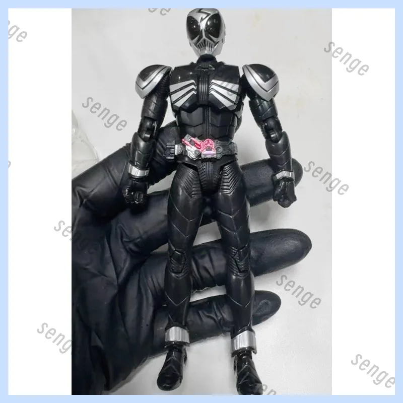 

Оригинальная новинка: Bandai SHF Soul Limited Kamen Rider Skeleton Master Hat Version Crystal Version Translucent Head Sculpture