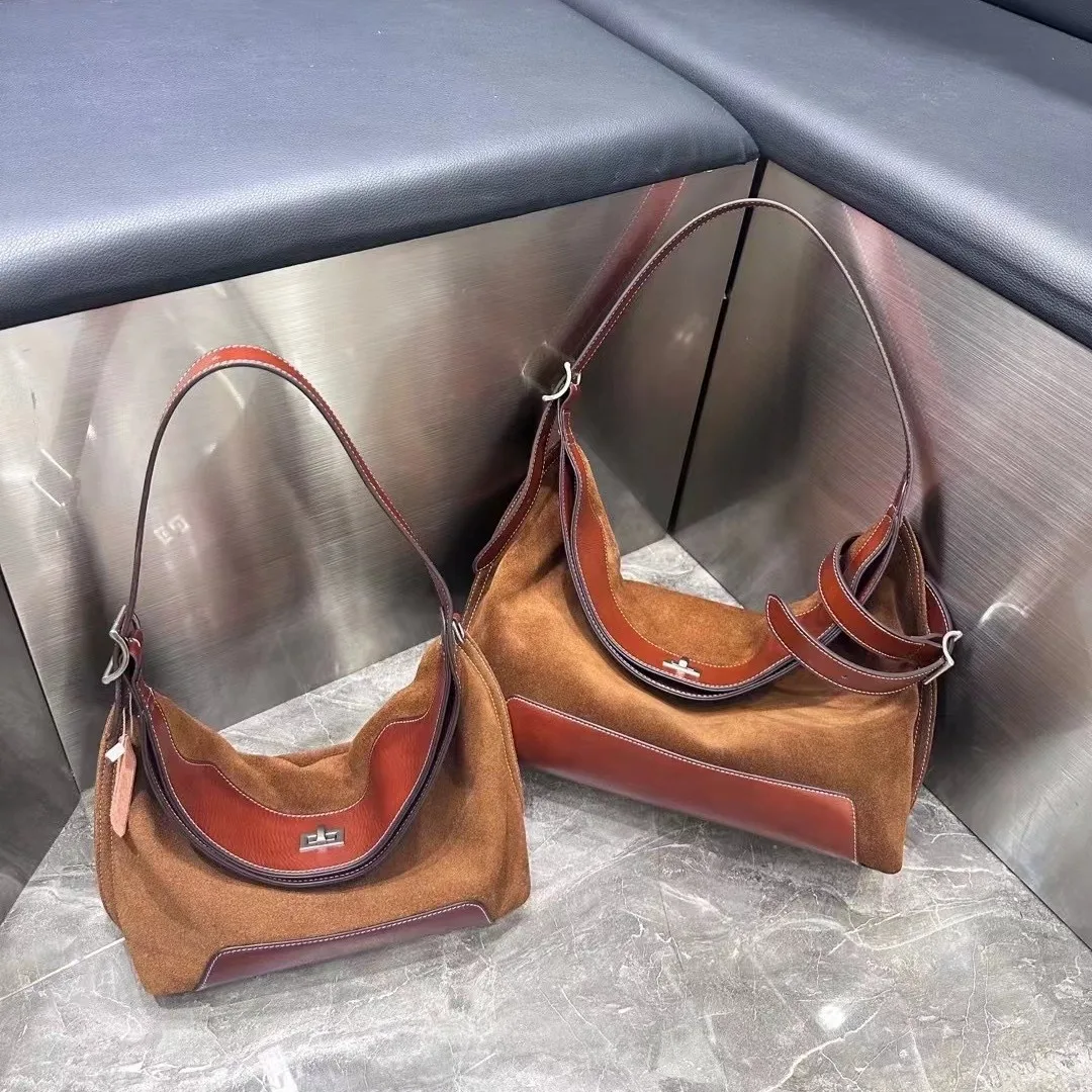 

2024 Autumn New Leather Women's Bag Stitching Cowhide Underarm Lock Buckle Tote Commuter Shoulder Bag