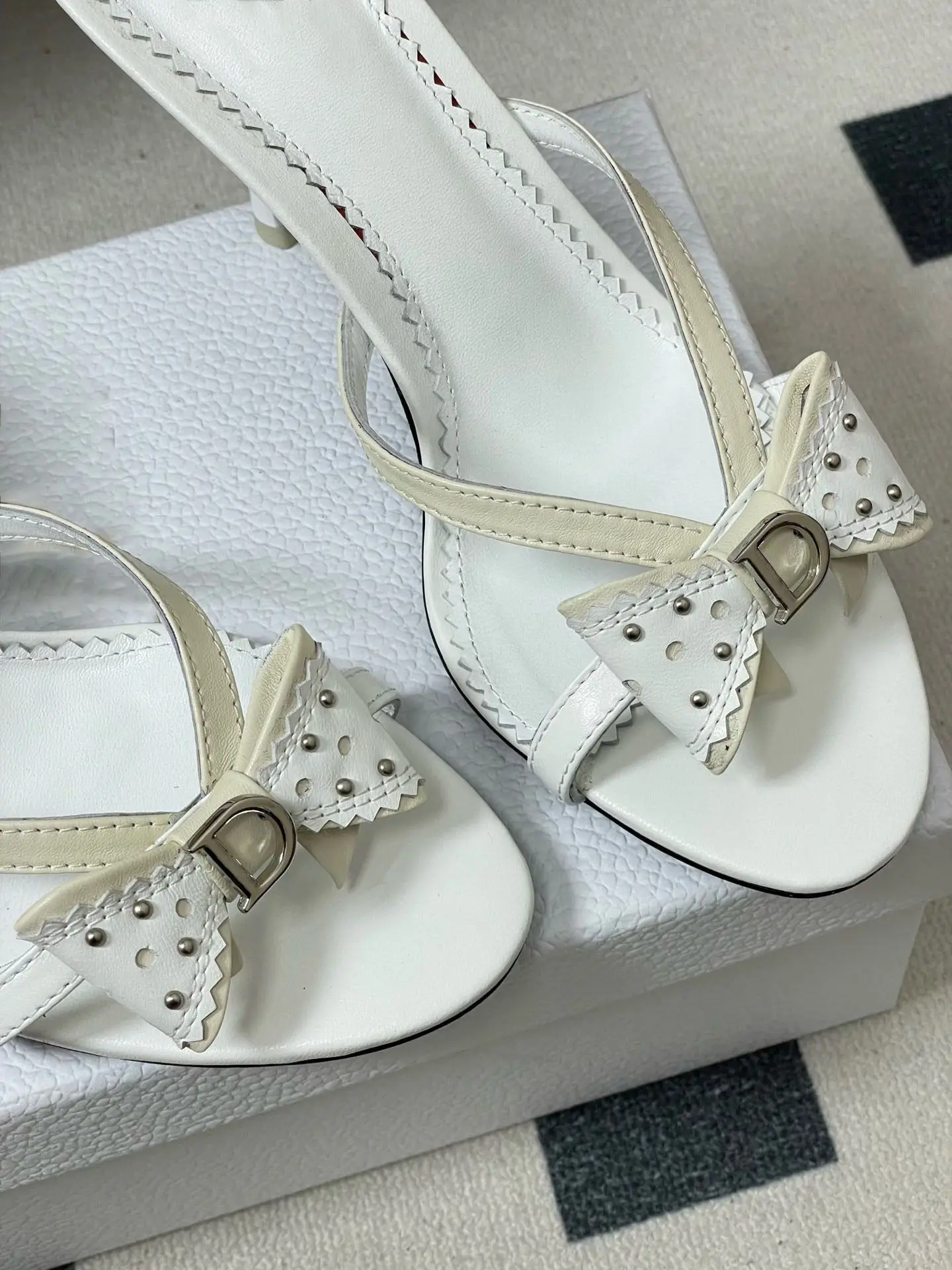 2026 New Sweet Pink Bow Rivet High Heels Women Elegant Thin Strap Stiletto Slippers Fashion Open Toe Slide Sandals Ladies Shoes