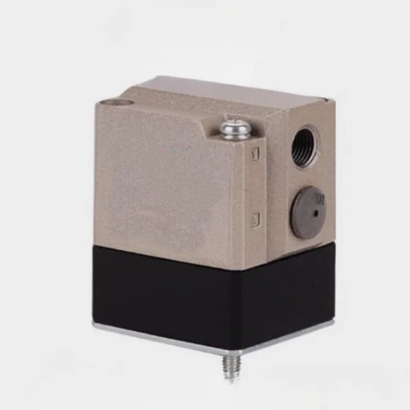 

Brand new original small cylinder valve GNAB2-1-0