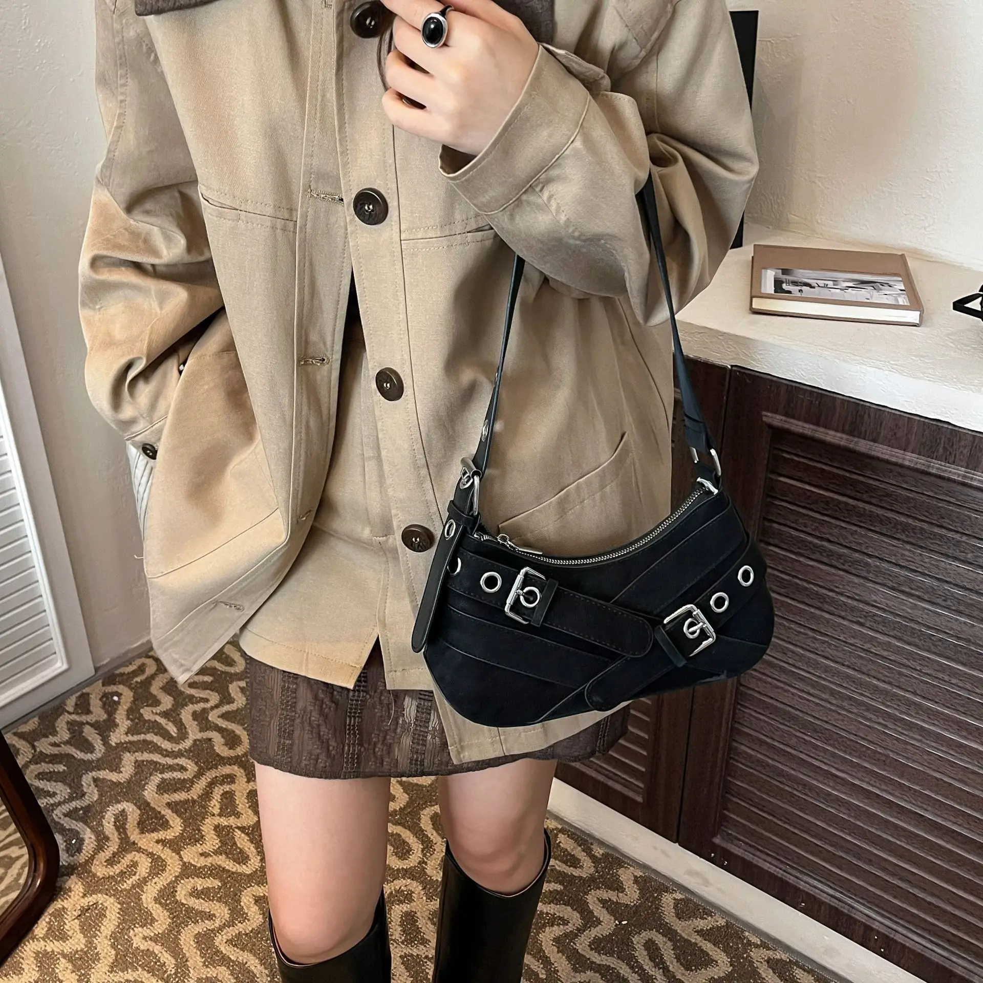 

2025 New Vintage Underarm Bag for Women, Genuine Leather Multi-way Shoulder Crossbody Purse, Retro Chic Large Capacity Tote