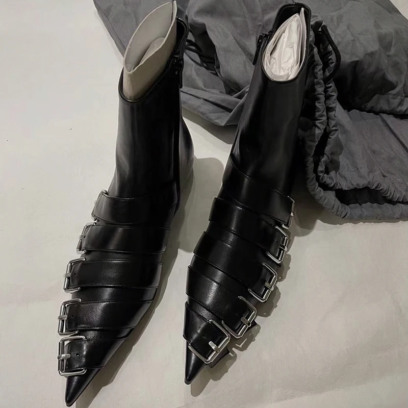 British Style Metal Buckle Belt Fasten Ankle Boots Female black leather Pointed Toe Flat short Chelsea Booties