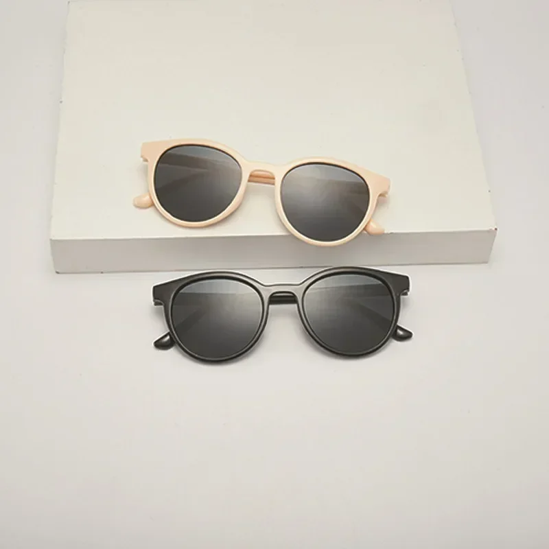 Korean Version of Fashion Candy-colored Glasses Retro Personality Small Frame Sunglasses Men and Women Alike