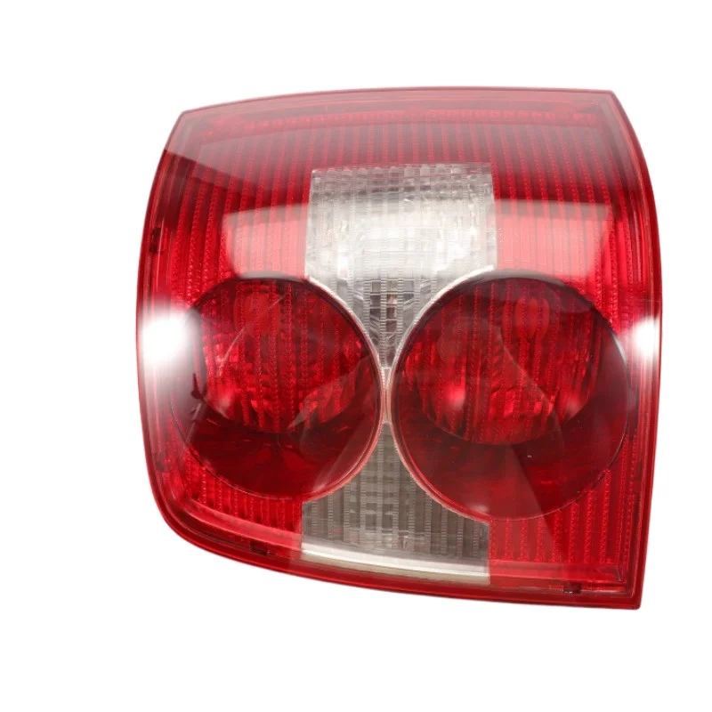 3B9945095AA 3B9945096AA Brand New Left + Right Rear Tail Light For VW Passat B5 2000 2001 2002 2003 2004 view 3