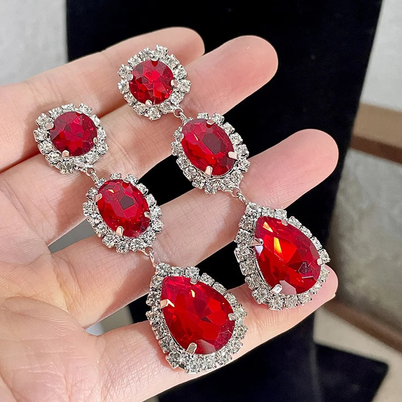 Exaggerated design of water droplets, luxurious red temperament, exaggerated earrings long earrings wine red rhinestone earrings