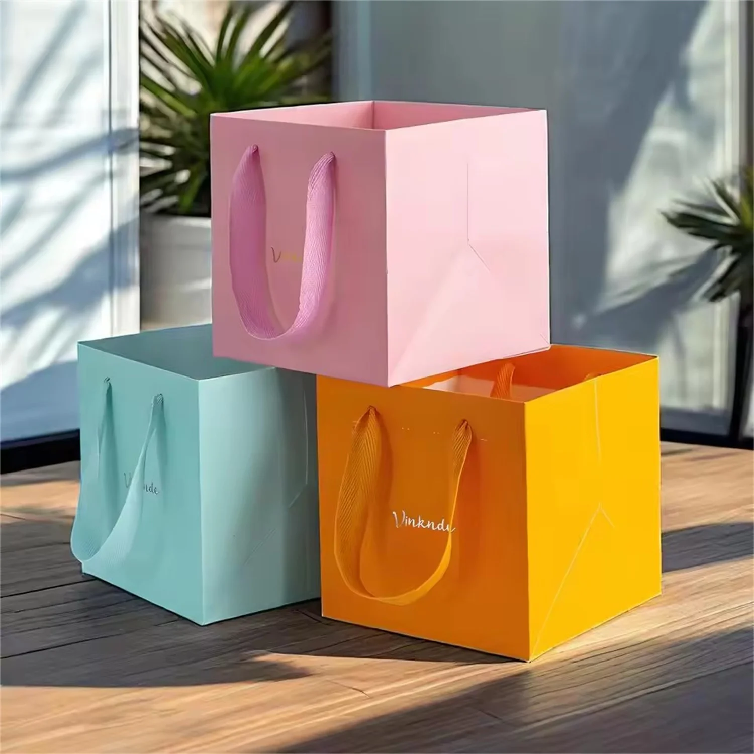 

Personalized 20x20x20cm Kraft Paper Bag Flower Packaging Bags Baking Wide Bottom Handbag Square Small Wedding Party Gift Sack