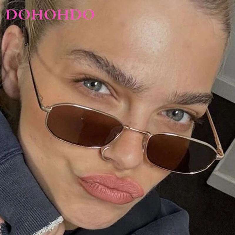 

Popular Metal Small Frame Square Women Sunglasses Luxury Brand Punk Men Shades Outdoor Summer Traveling Party Sunglasses UV400