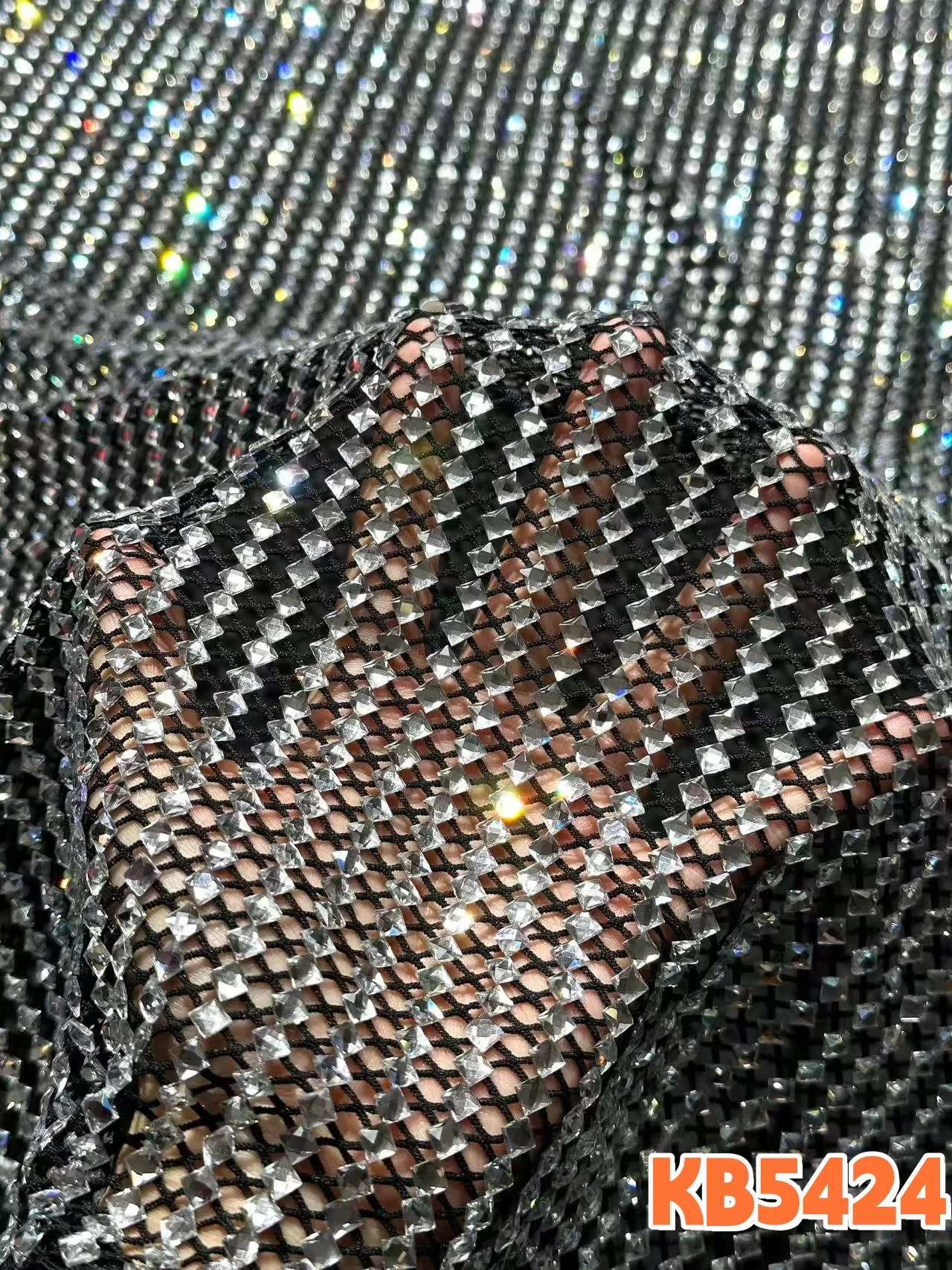 Luxuriöser 1 Yard Schwerer Kunststoff-Diamant-Netzstoff Französische Pailletten-Netzstoffe für Partykleider mit Strass KB5424
